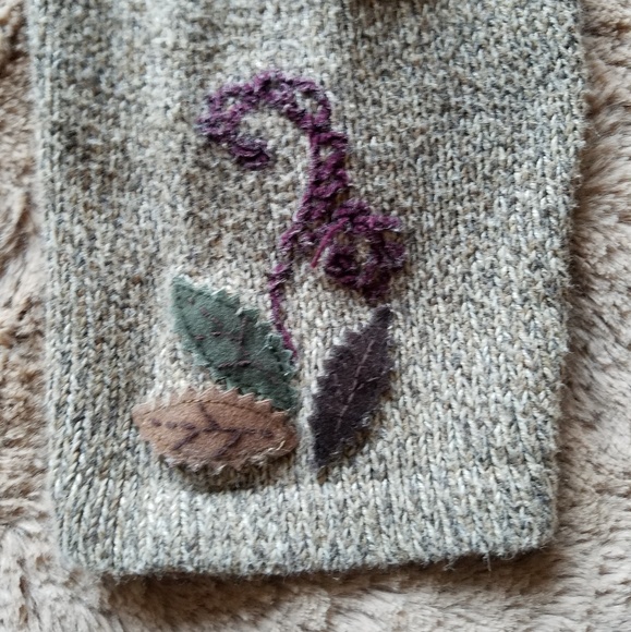 Awesome zip front Crazy Horse sweater - Picture 7 of 8